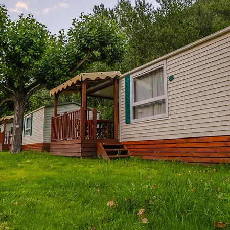 Camping Frontera Park Farga de Moles